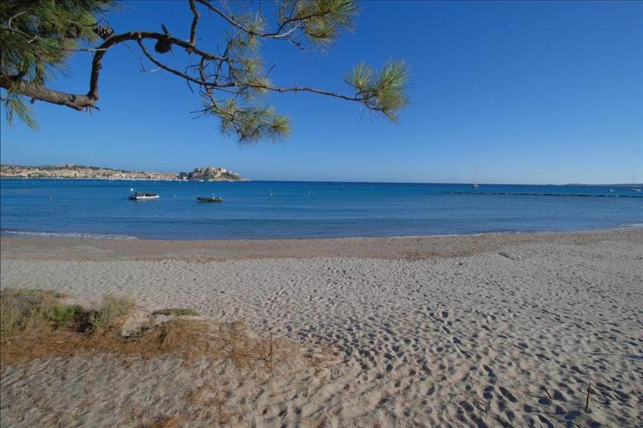 Mare Appart Avec Jardin Et Bbq Vue Mer Et Montagne Plage Et Port A 2 Pas Calvi  Exteriér fotografie